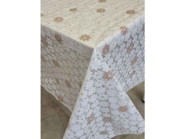  LACE  1,32  22 062 C Bona Domus -  1