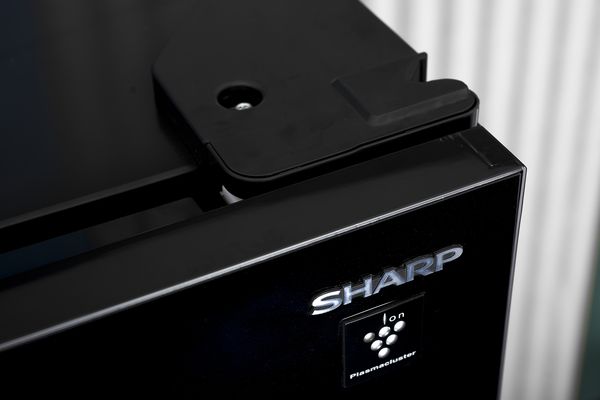  Sharp SJ-GX820P2BK -  4