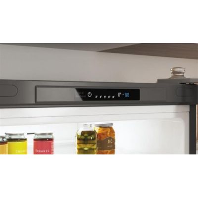 Indesit   . . INFC8TI21X0 INFC8TI21X0 -  8