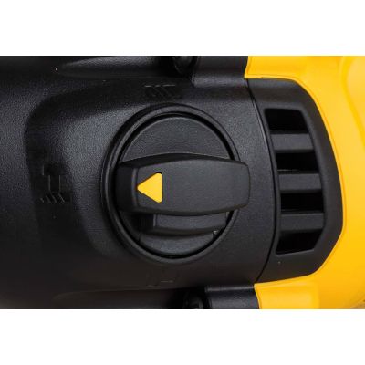  DeWALT , SDS-Plus, 18 , 2.1 , 3 . (   ) (DCH133N) -  5