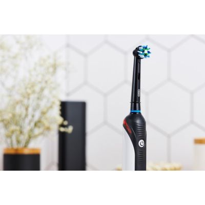    Oral-B Pro 750 D16.513.1UX 3756 Black Edition (4210201218463) -  7