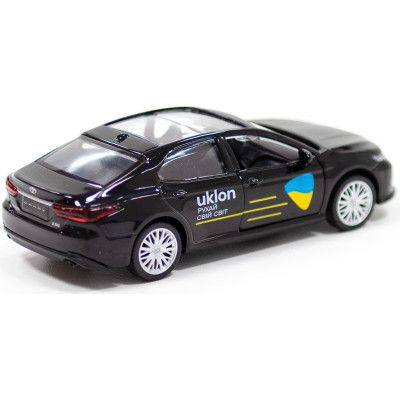  Techno Drive Toyota Camry Uklon () (250292) -  4