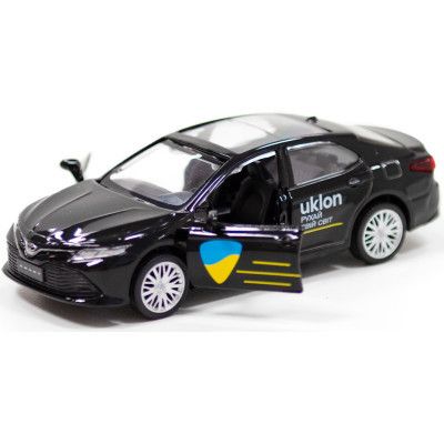  Techno Drive Toyota Camry Uklon () (250292) -  7