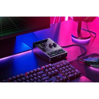 ̳  Razer Audio Mixer (RZ19-03860100-R3M1) -  8