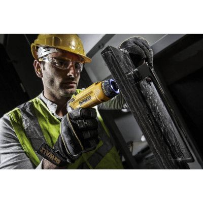   DeWALT 7.2  Li-Ion, 2x1Ah, 430 /,  (DCF680G2) -  6