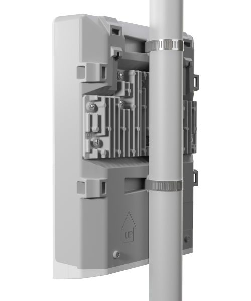  MikroTik netFiber 9 (CRS310-1G-5S-4S+OUT) -  4