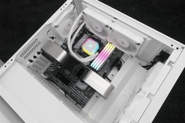    Corsair iCUE H100i RGB Elite Liquid CPU Cooler White (CW-9060078-WW) -  5