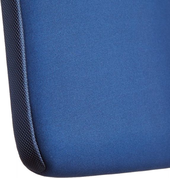    Amazon Basics Sleeve 13.3" Navy Blue (B011J4C1MA) -  4