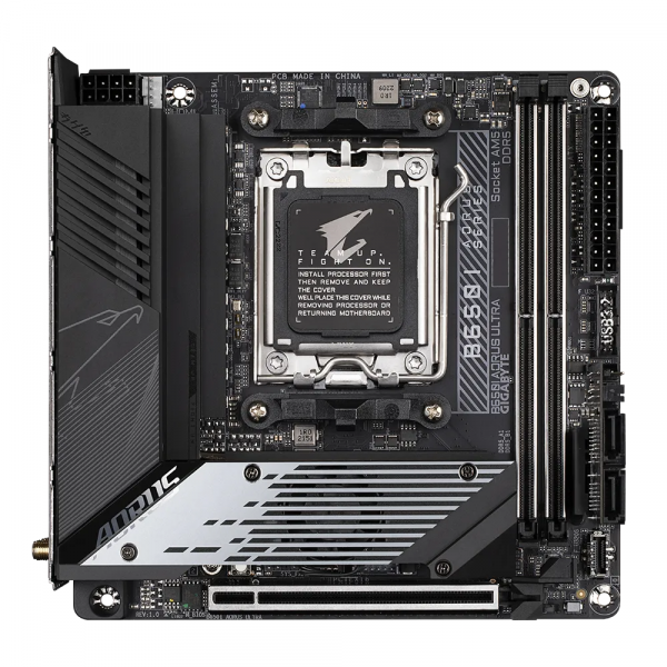   GIGABYTE B650I AORUS ULTRA -  1