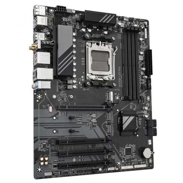   GIGABYTE B650 UD AX -  2