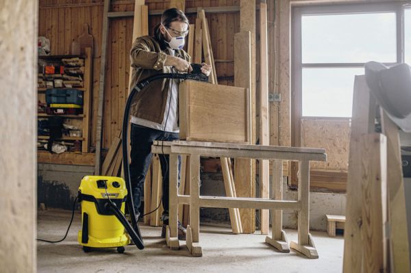 Karcher   WD 3 P V-17/4/20, 1000 , 17, 4, 4.858  1.628-170.0 -  3