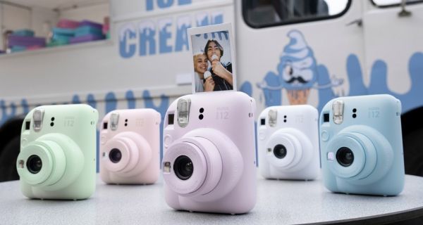    INSTAX Mini 12 WHITE 16806121 -  2