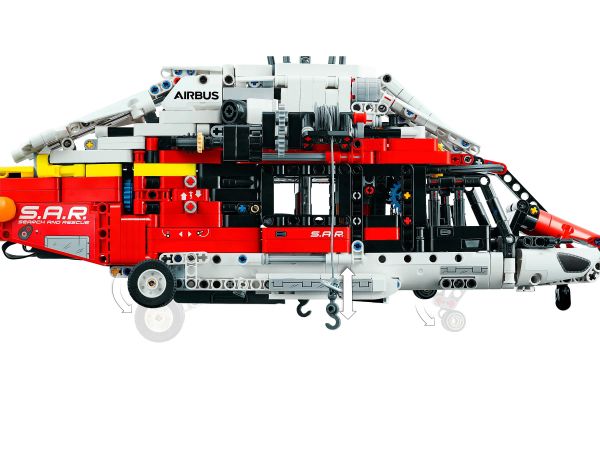  LEGO Technic   Airbus H175 42145 -  7