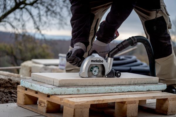    Metabo WVB 18 LTX BL 15-125 Quick, 125, 18 2*5.5, 2500-10000/, 14, metaBOX 165 L, 2 601731660 -  6