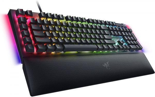   Razer BlackWidow V4, 114key, Yellow Switch, USB-A, EN/RU, RGB,  RZ03-04692500-R3R1 -  2