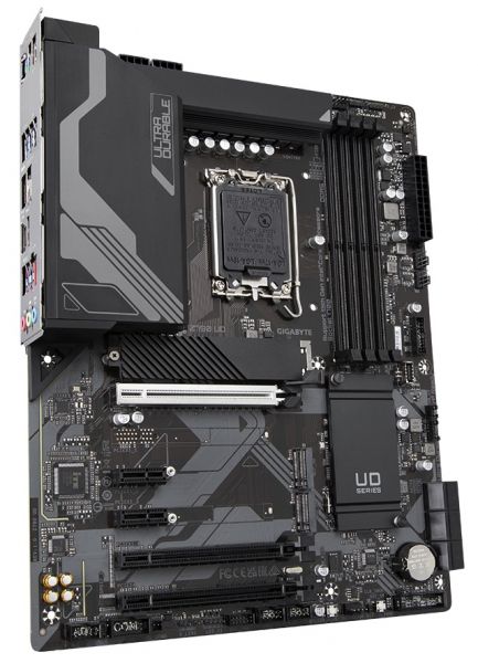   LGA1700, Gigabyte Z790 UD, Z790, 4xDDR5, Int.Video(CPU), 6xSATA3, 3xM.2, 1xPCI-E 16x 5.0, 1xPCI-E 16x 4.0, 1xPCI-E 16x 3.0, 2xPCI-E 1x 3.0, Realtek 7.1, Intel 2.5GbE, 9xUSB3.2/8xUSB2.0, HDMI/DP, CrossFire, ATX -  3