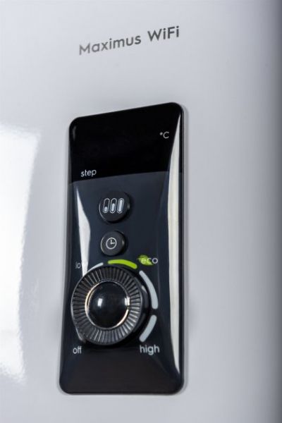  Electrolux EWH 100 Maximus WIFI -  3