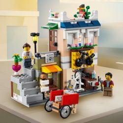  LEGO Creator    (31131) -  5