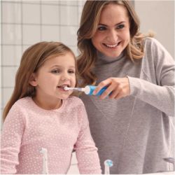     Oral-B Kids Frozen II, 2  (4210201383994) -  7