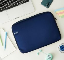    Amazon Basics Sleeve 13.3" Navy Blue (B011J4C1MA) -  6