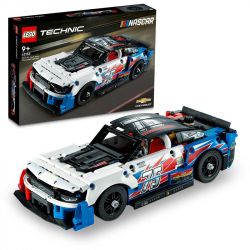  LEGO Technic NASCAR Next Gen Chevrolet Camaro ZL1 42153