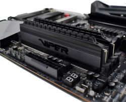 ' 16Gb x 2 (32Gb Kit) DDR4, 3200MHz, Patriot Viper 4 Blackout, Black, 16-18-18-38, 1.35V,   (PVB432G320C6K) -  4